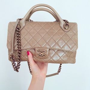 Chanel castle rock handbag excellent condition